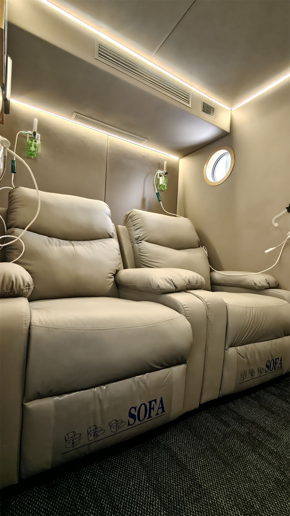 Capsule chamber in a hotel wellness centre
